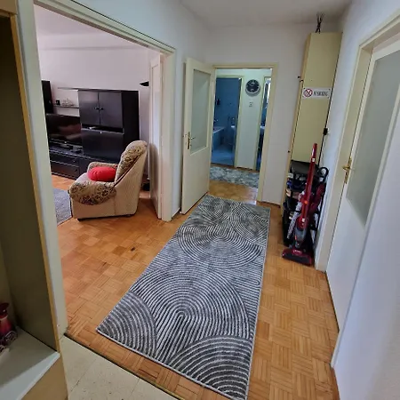 Διαμέρισμα Mi *